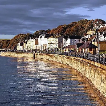 Beachside - Part Of The The Bay Village With Pool, Gym And Direct Access, Pub, Restaurant, Tennis And Meadows Walks Dom wakacyjny