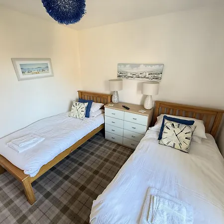 펜션 Beachside - Part Of The The Bay Village With Pool, Gym And Direct Access, Pub, Restaurant, Tennis And Meadows Walks *