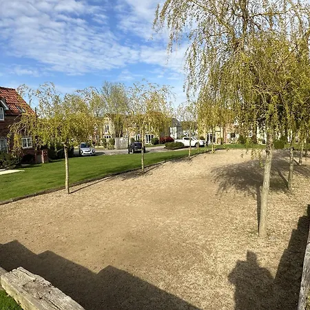 Beachside - Part Of The The Bay Village With Pool, Gym And Direct Access, Pub, Restaurant, Tennis And Meadows Walks 別荘 ファイリー