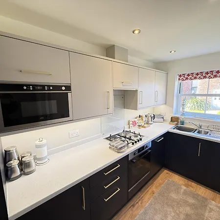 Holiday home Beachside - Part Of The The Bay Village With Pool, Gym And Direct Access, Pub, Restaurant, Tennis And Meadows Walks Filey