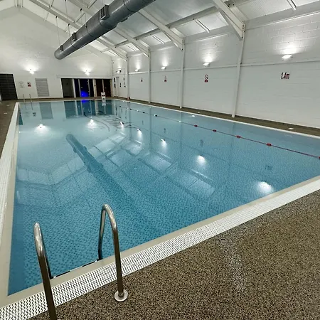 Beachside - Part Of The The Bay Village With Pool, Gym And Direct Access, Pub, Restaurant, Tennis And Meadows Walks 別荘 ファイリー